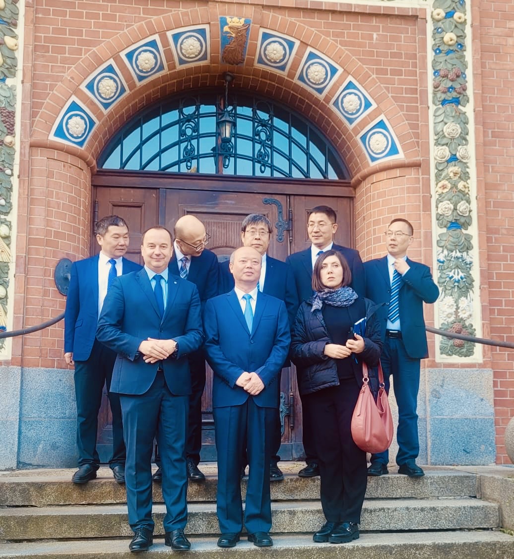 Goście z Chin w Szkole Doktorskiej