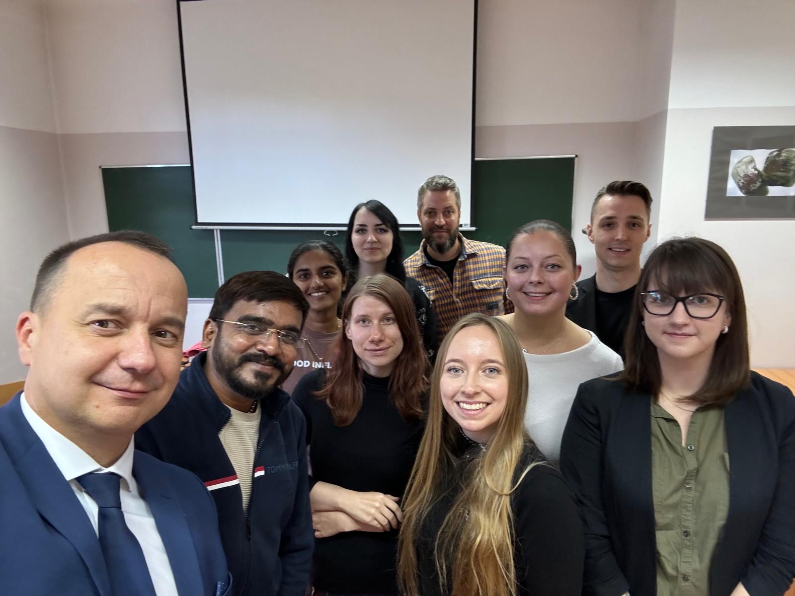 Spotkanie Dyrekcji SD US z Pierwszakami!