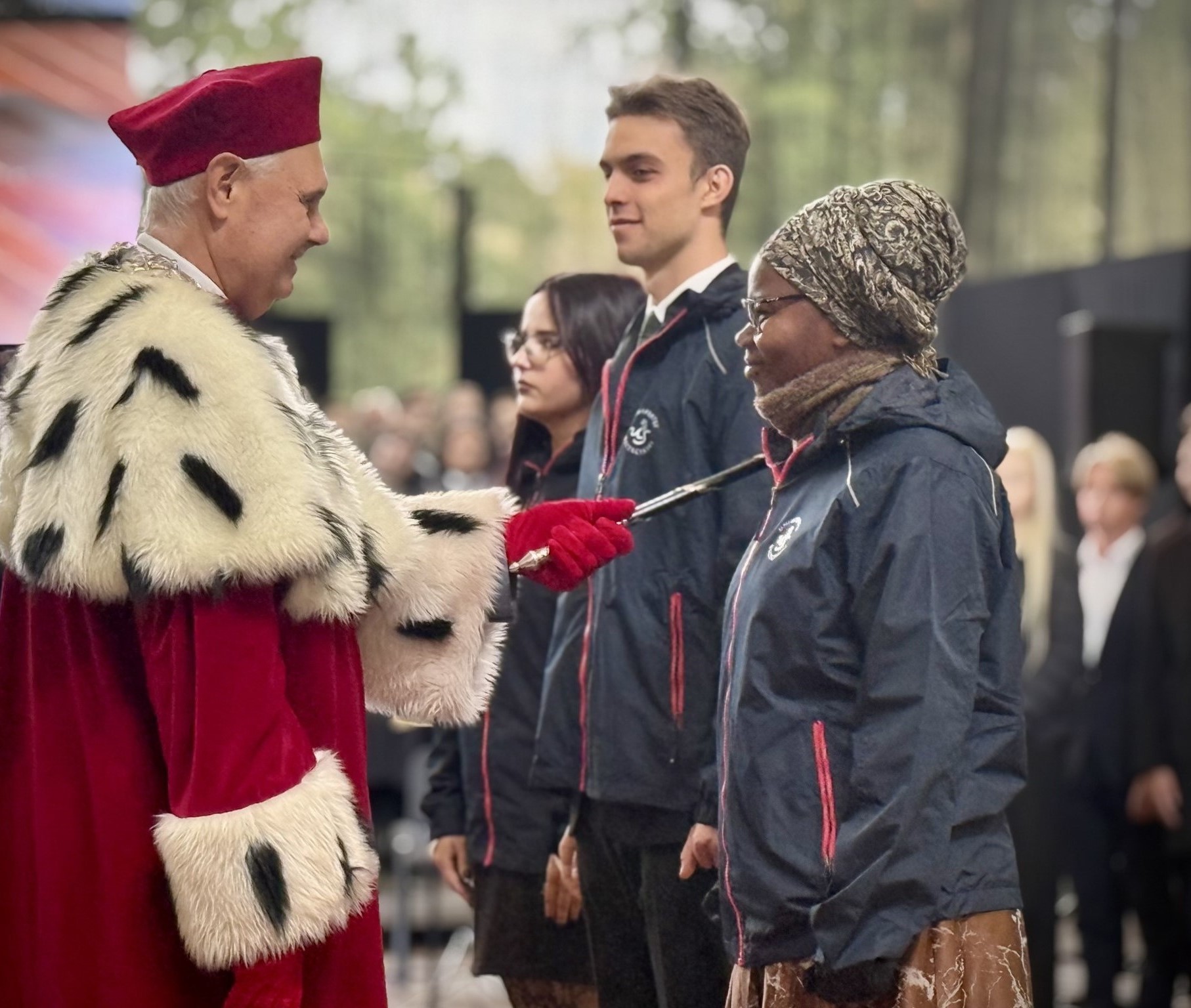 Spacerek na Uniwerek!