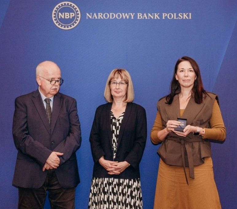 Absolwentka Szkoły Doktorskiej doceniona przez NBP