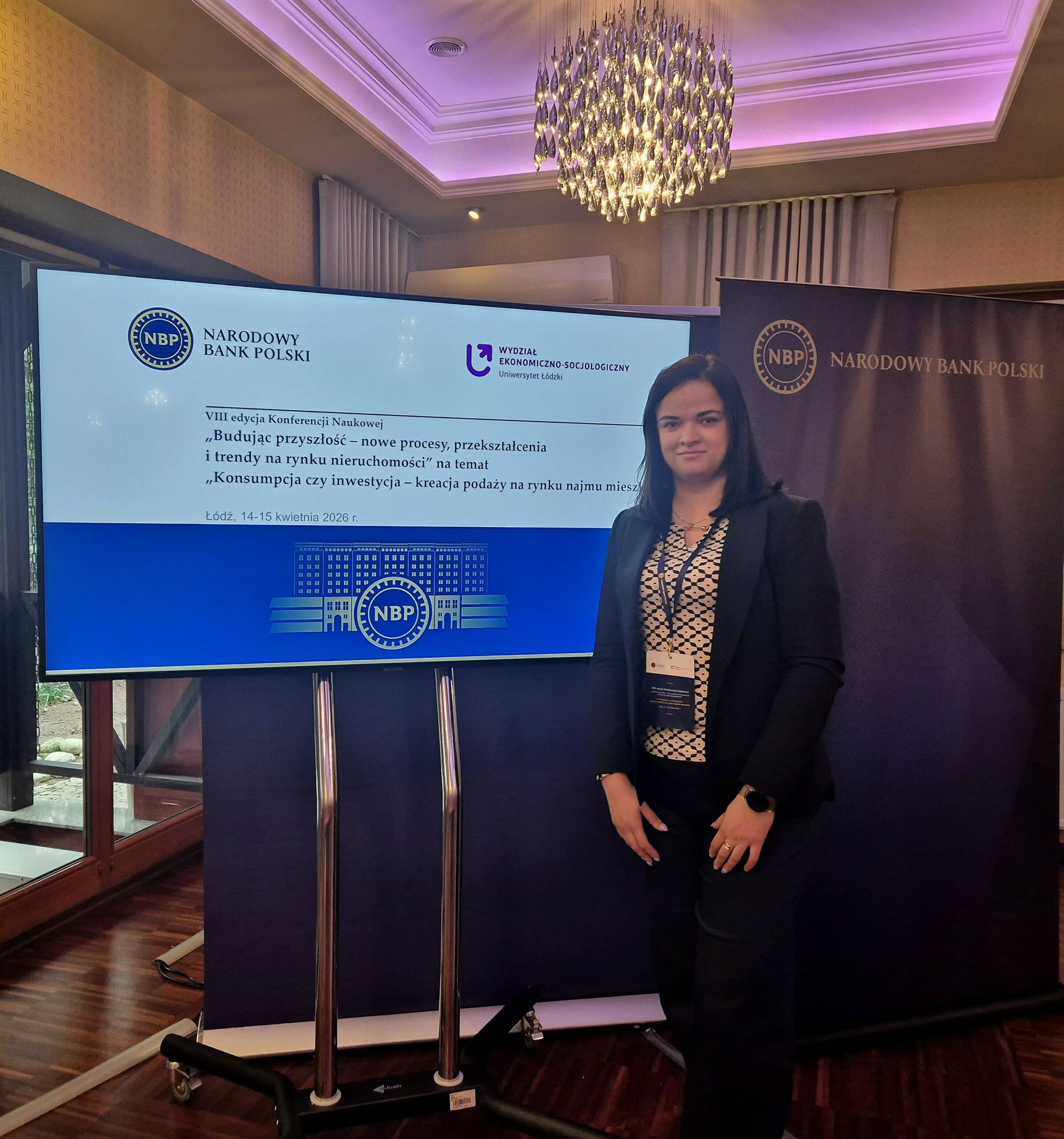 Doktorantka Szkoły Doktorskiej podczas konferencji Narodowego Banku Polskiego